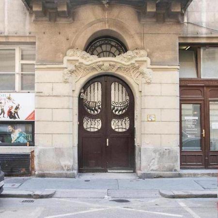 Budapest Revay Apartments Luaran gambar