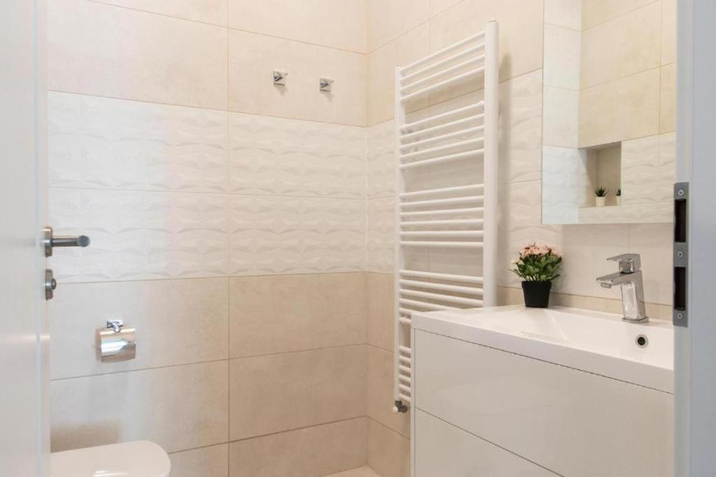 Budapest Revay Apartments Luaran gambar