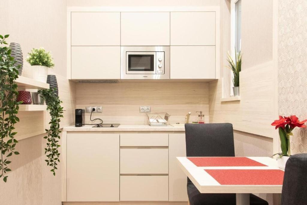Budapest Revay Apartments Luaran gambar