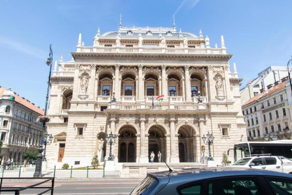 Budapest Revay Apartments Luaran gambar